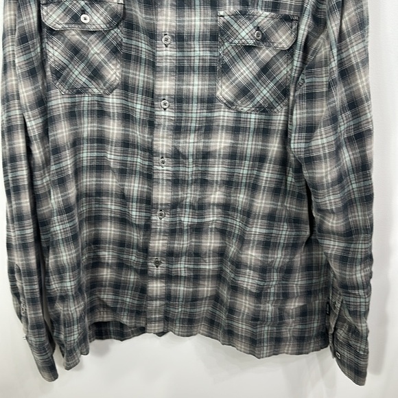 Kuhl Men’s Plaid Button Down long sleeve shirt size XXL. - Picture 3 of 8